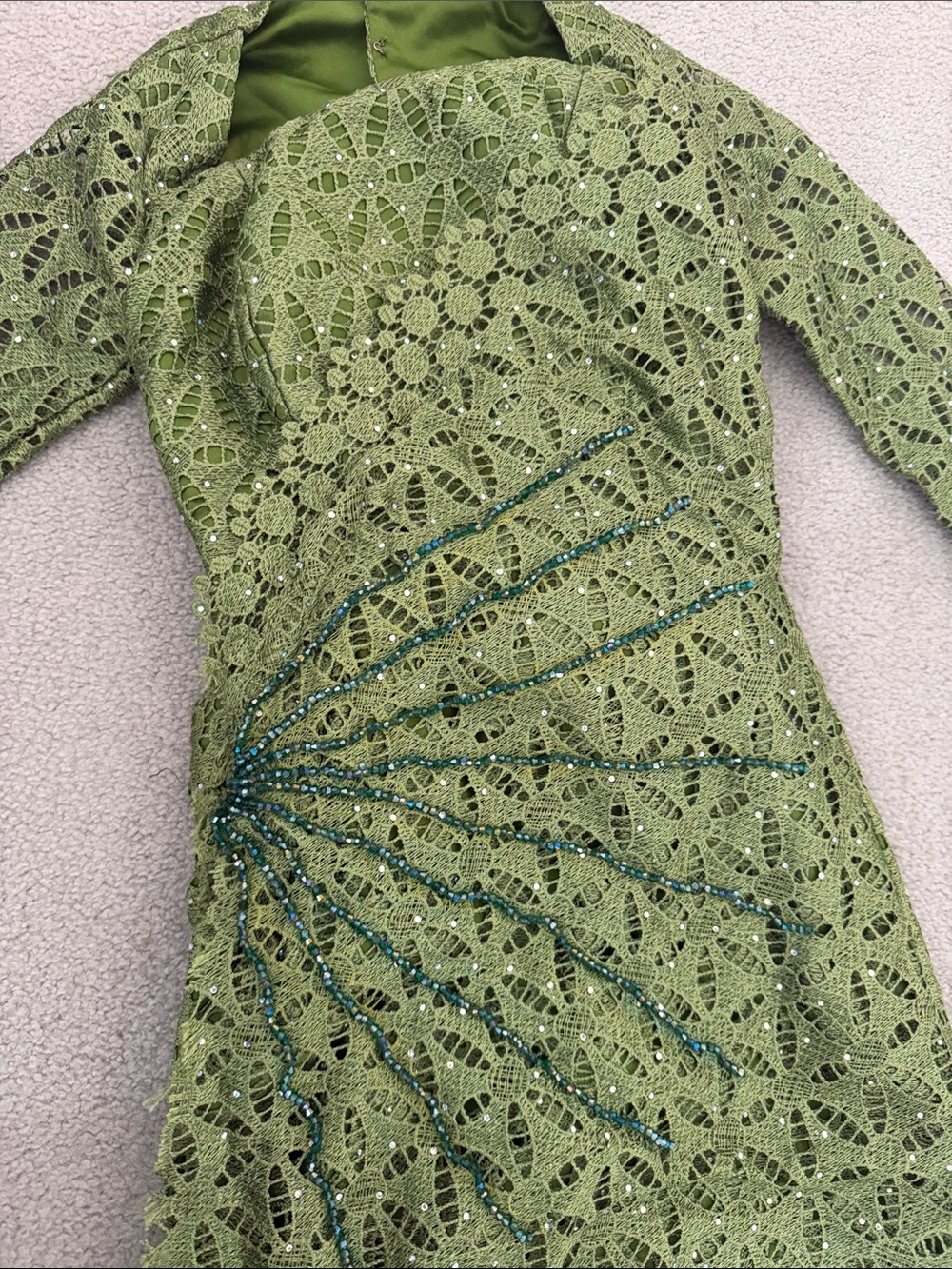 Elegant Olive Green Long Sleeve Lace Dress
